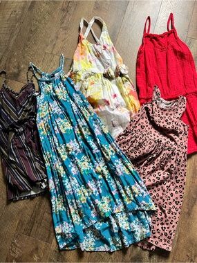 Lot of girls Target dresses and rompers jumpers size 6-8